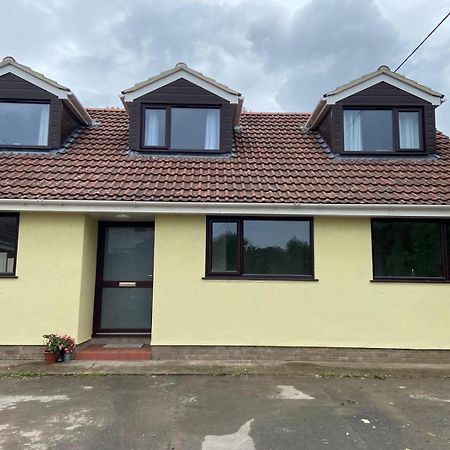 Cleeves Cottage Brockley Esterno foto